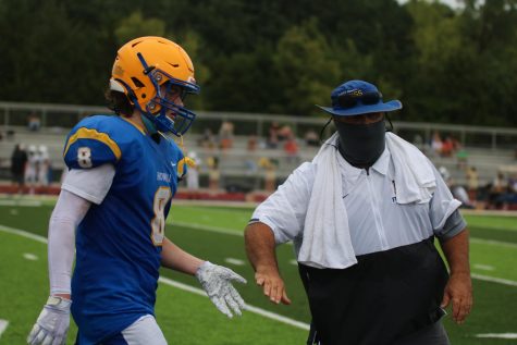 Coach Jason Skidmore celebrates 100th win as C-Team football coach