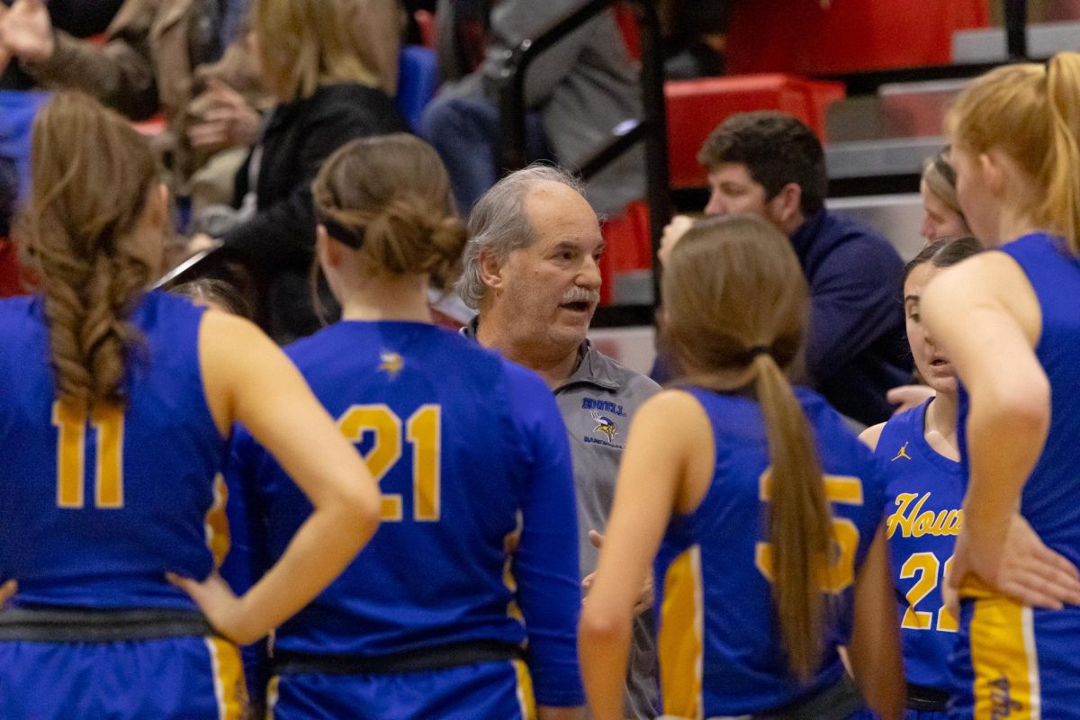 Girls' Varsity Basketball Head Coach Scott Cleer honored for 400 career wins